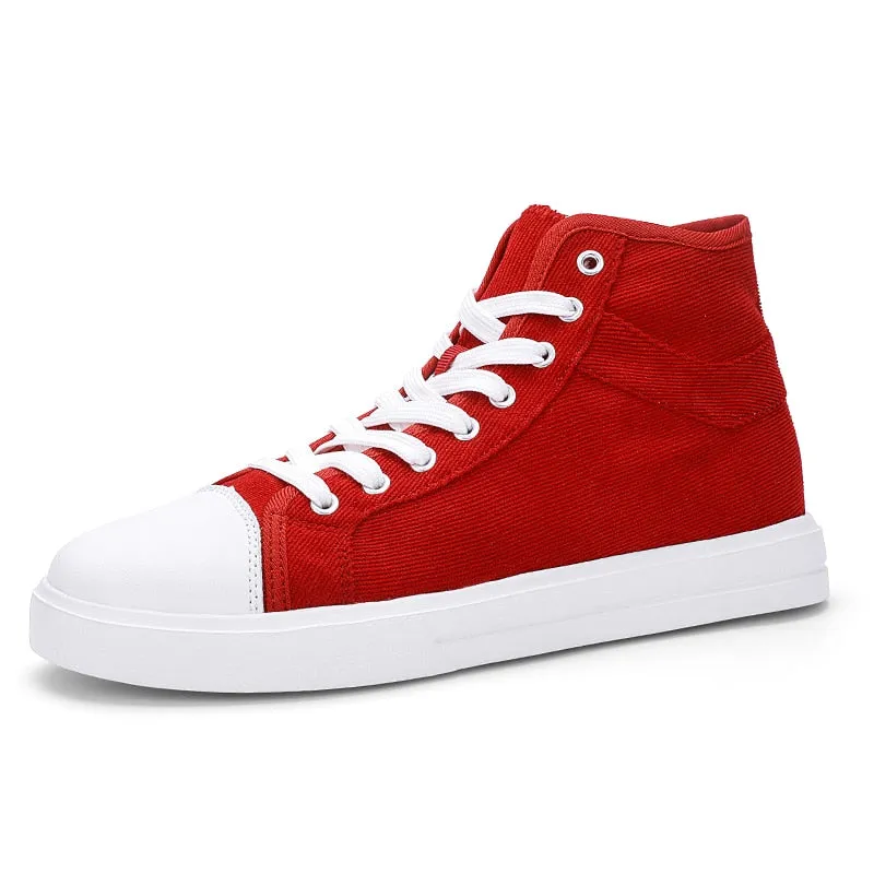 High-Top Skateboarding Shoes