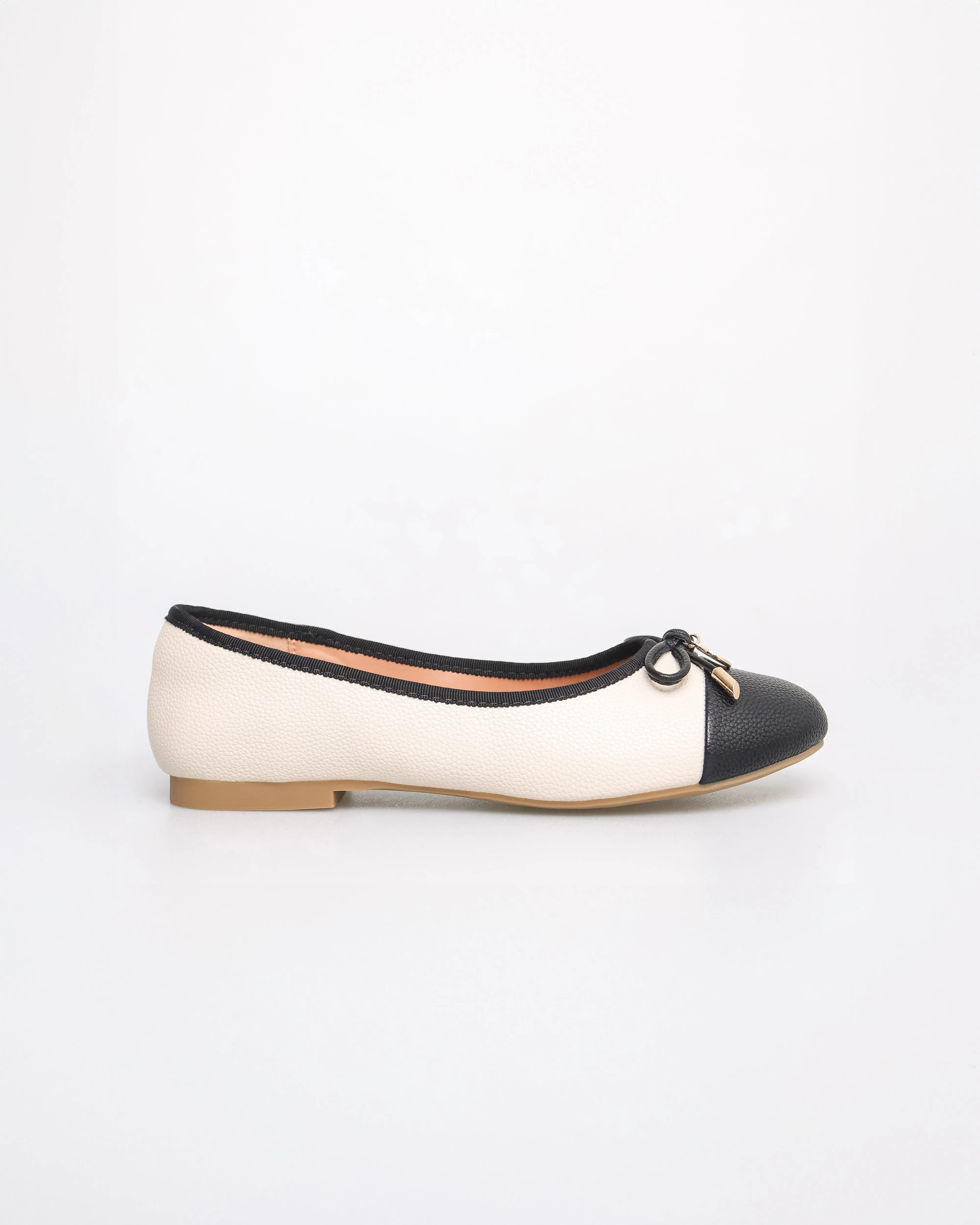 Tomaz FL048 Ladies Ribbon Two Tones Flats (Beige/Black)