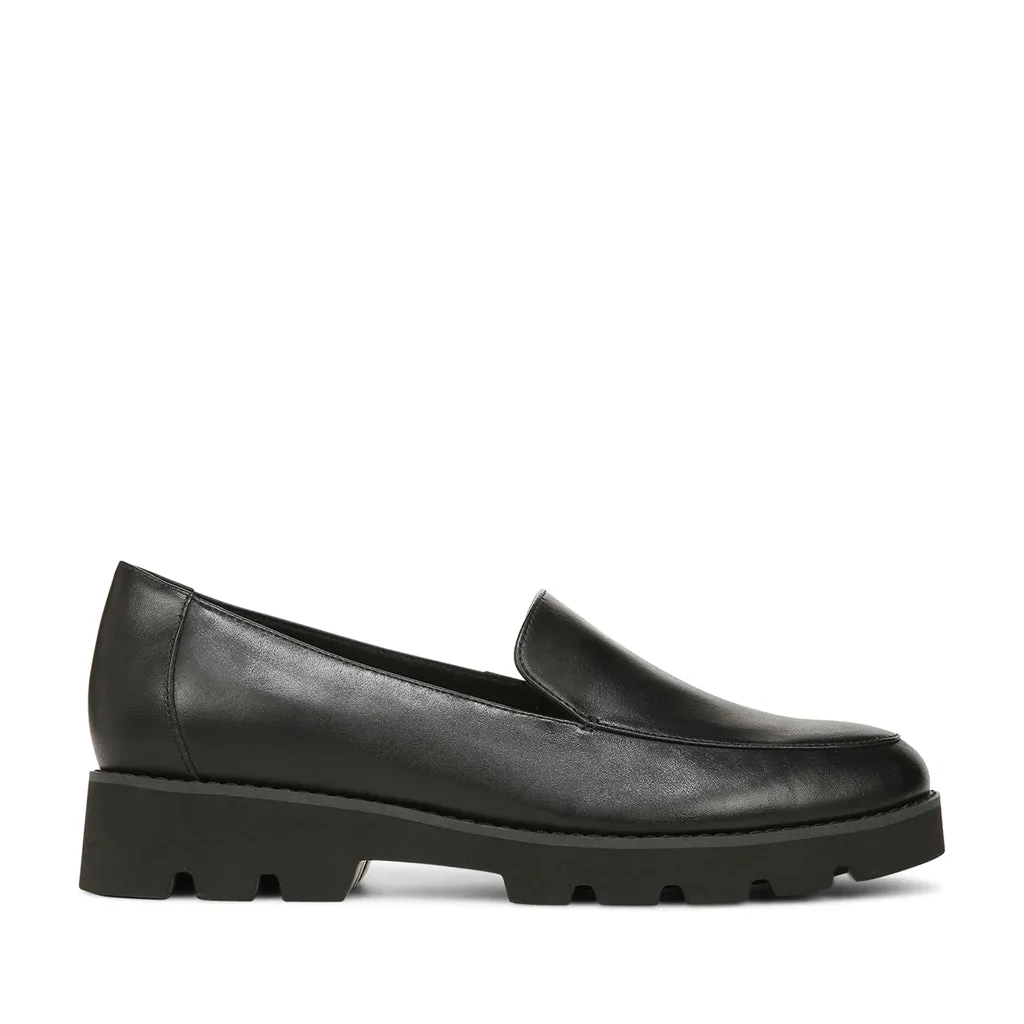 Vionic Women's Kensley Loafer Wide in Black